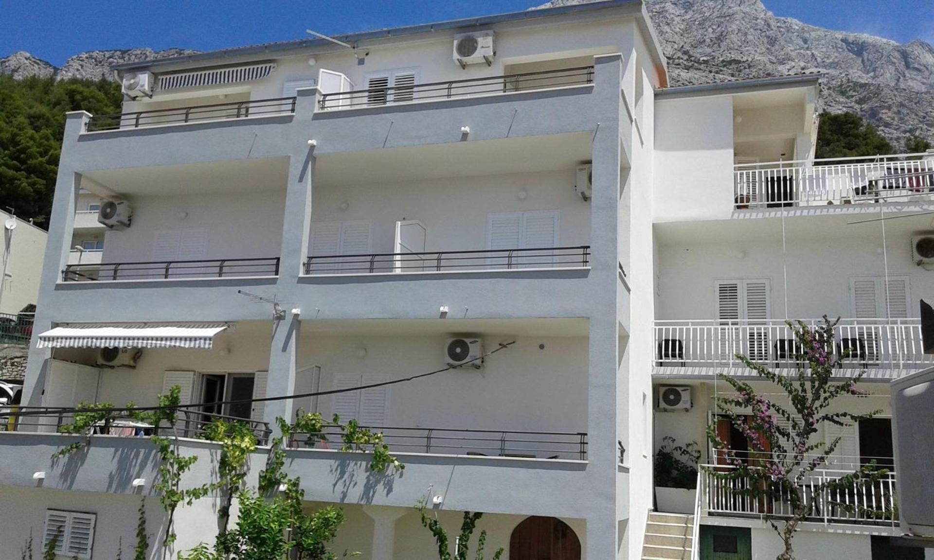Apartments Josip Башка-Вода Екстер'єр фото